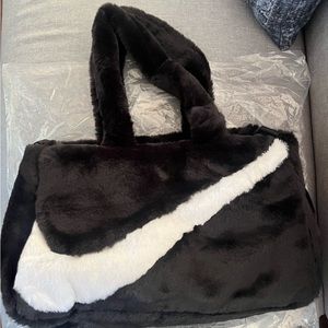 ‼️SOLD‼️ Nike Fur Tote